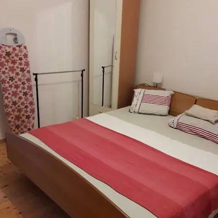 Hela Apartment